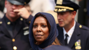 Trump insta al Departamento de Justicia a actuar contra dos adversarios