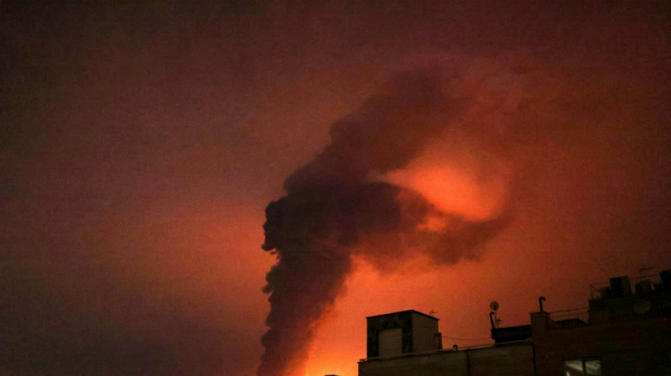 Bajo las bombas, Ir&aacute;n elige al sucesor de Al&iacute; Jamenei