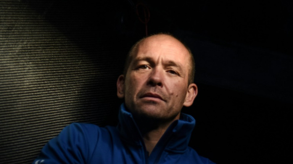 #MeToo voile: relaxe pour Le Canard enchaîné, poursuivi par le navigateur Kevin Escoffier