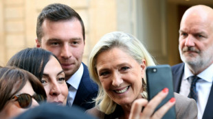 Présidente ou rien, Le Pen laisse Bardella à l'arrière-plan