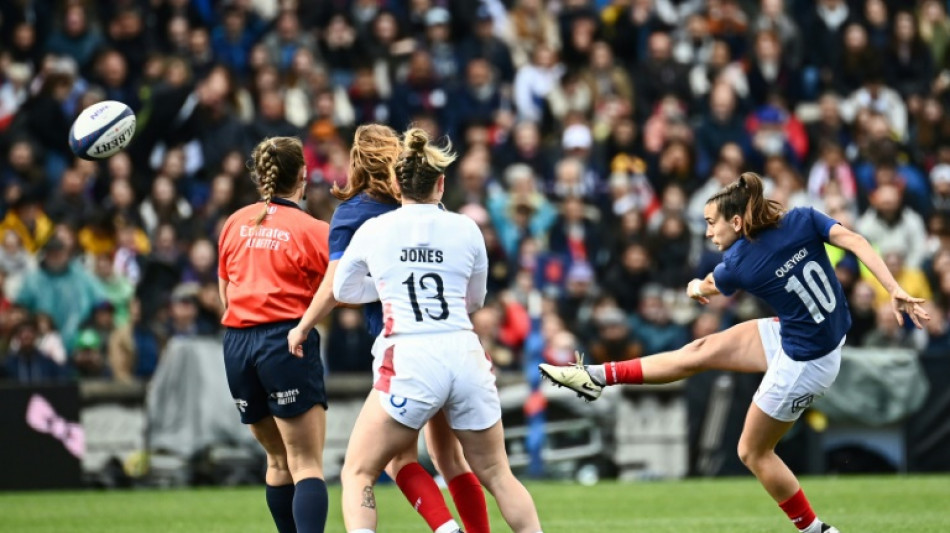 Six nations f&eacute;minin: les Bleues encaissent une treizi&egrave;me d&eacute;faite face aux Anglaises