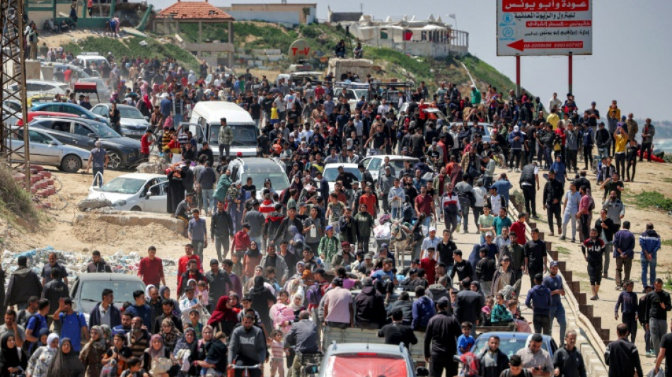 Ger&uuml;chte &uuml;ber Kontrollpunkt-&Ouml;ffnung: Tausende ziehen im Gazastreifen nach Norden