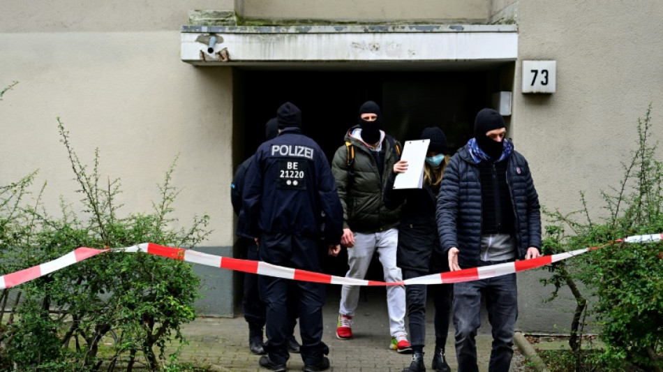 Mutma&szlig;liche RAF-Terroristin Klette meldet sich aus Untersuchungshaft zu Wort