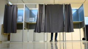 Parteien beraten &uuml;ber Folgen von Landtagswahlen in Hessen und Bayern
