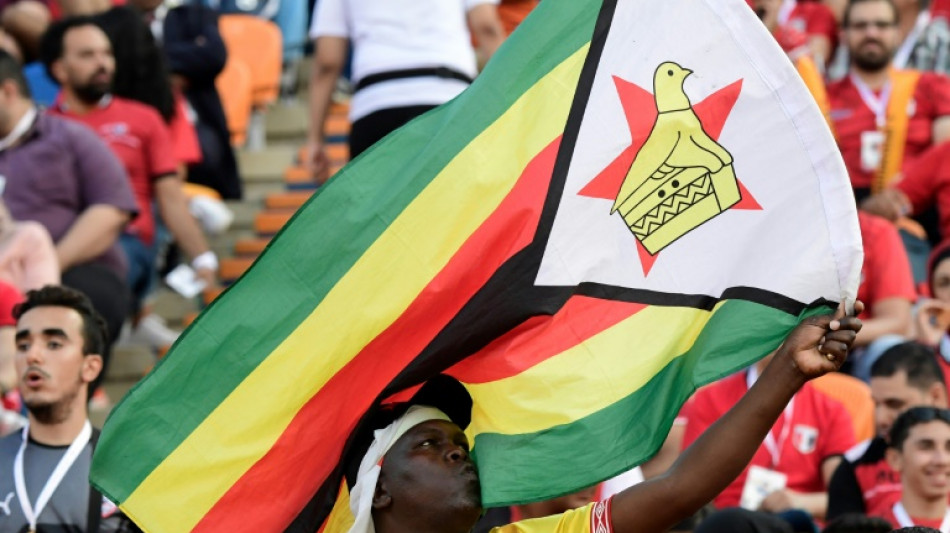 Zimb&aacute;bue comemora fim da suspens&atilde;o imposta pela Fifa